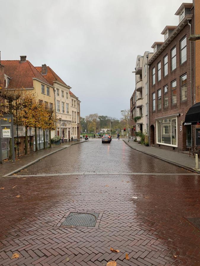Kleinschalig Hostel In Deventer, Hartje Stad, Aan De Ijssel, エクステリア 写真