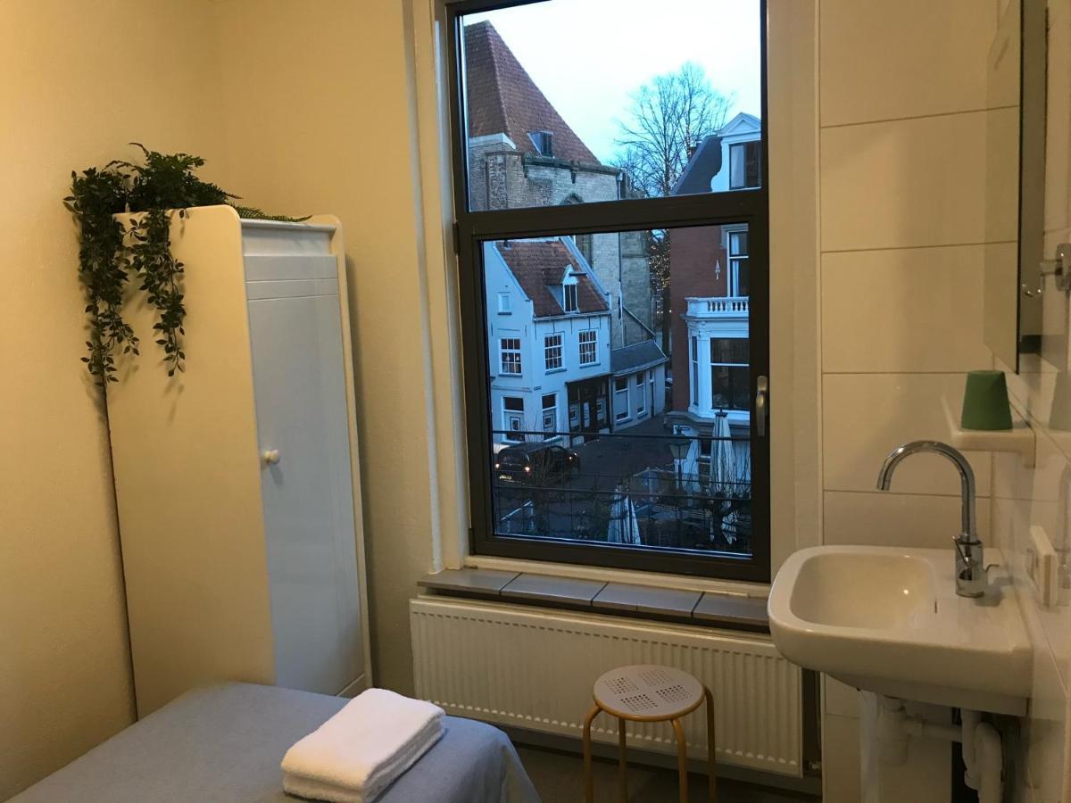 Kleinschalig Hostel In Deventer, Hartje Stad, Aan De Ijssel, エクステリア 写真